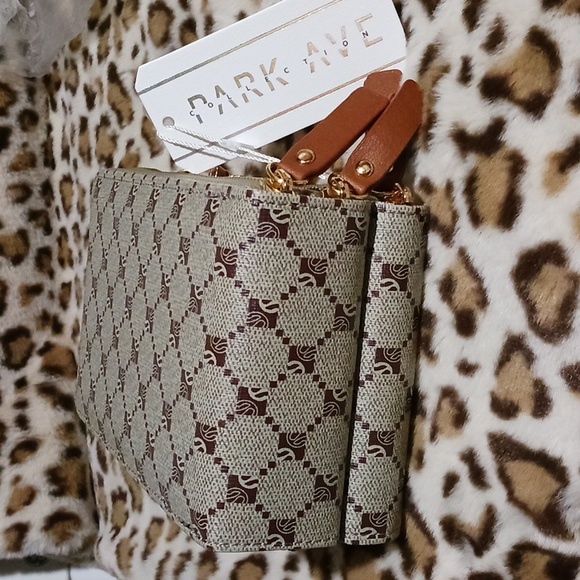 NWT Park Ave Collection Small Crossbody Bag - Picture 5 of 12